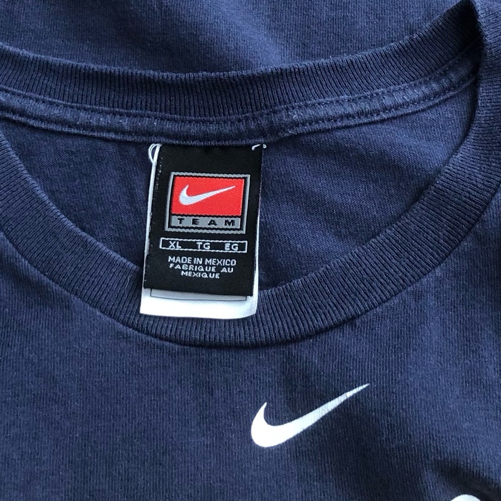 Nike Graphic Short Sleeve Top Size XL/TG. - Picture 3 of 7